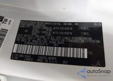 2023 Toyota Highlander Xle z USA, uszkodzony, nr VIN 5TDKDRAH6PS003112